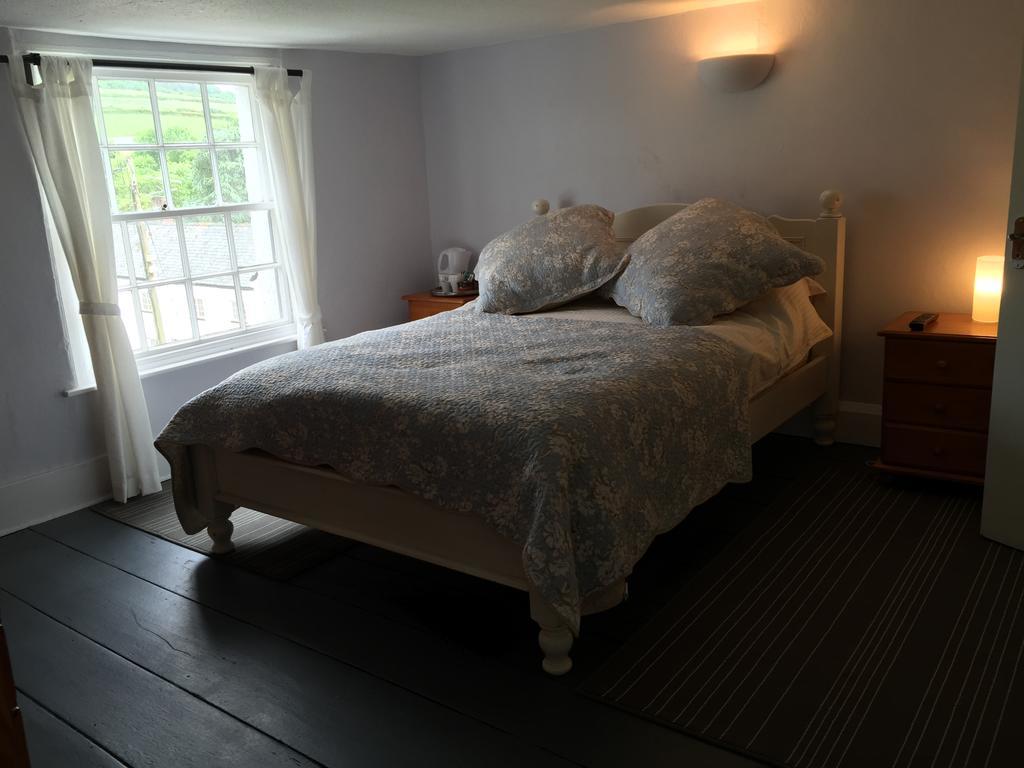 Red Lion Inn Sidbury Dış mekan fotoğraf