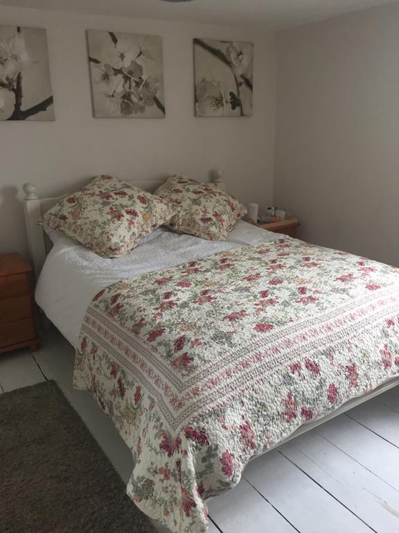 Red Lion Inn Sidbury Dış mekan fotoğraf