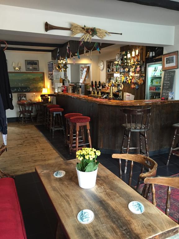 Red Lion Inn Sidbury Dış mekan fotoğraf